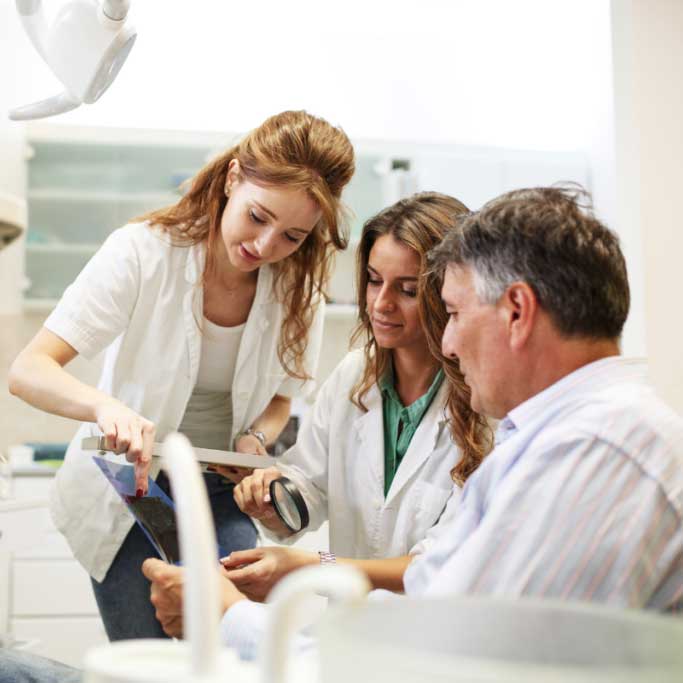 dentists discussing xray